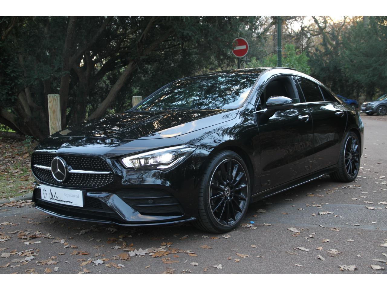 MERCEDES-CLA-200D AMG LINE 8G-DCT